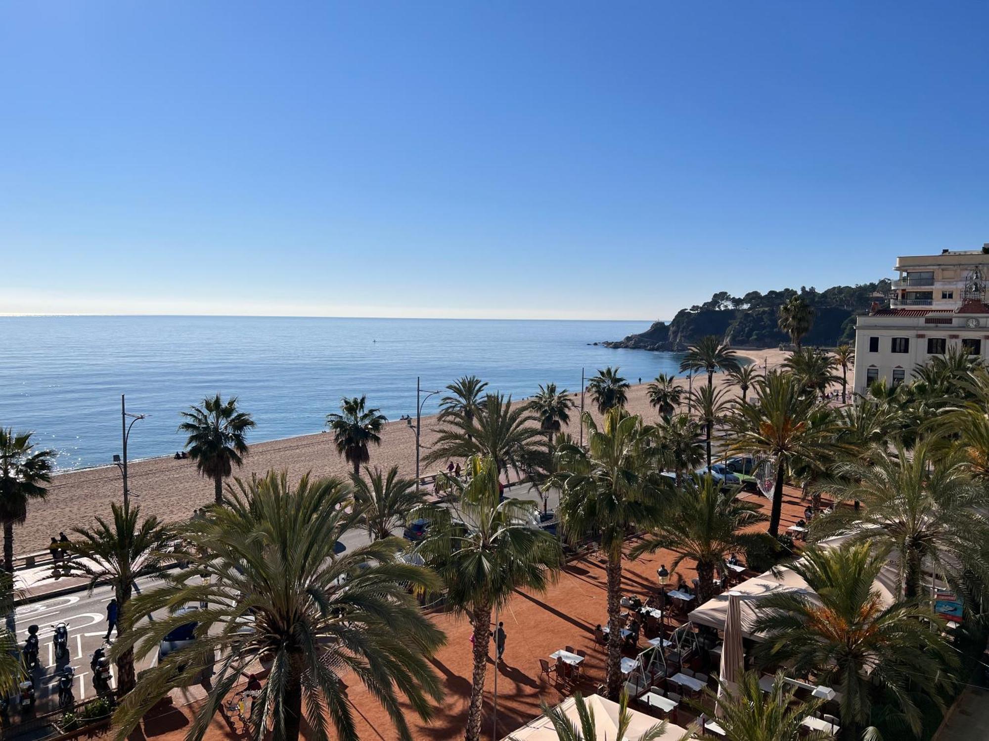 Mediterranean Apartment In Lloret De Mar Next To The Sea Exteriör bild